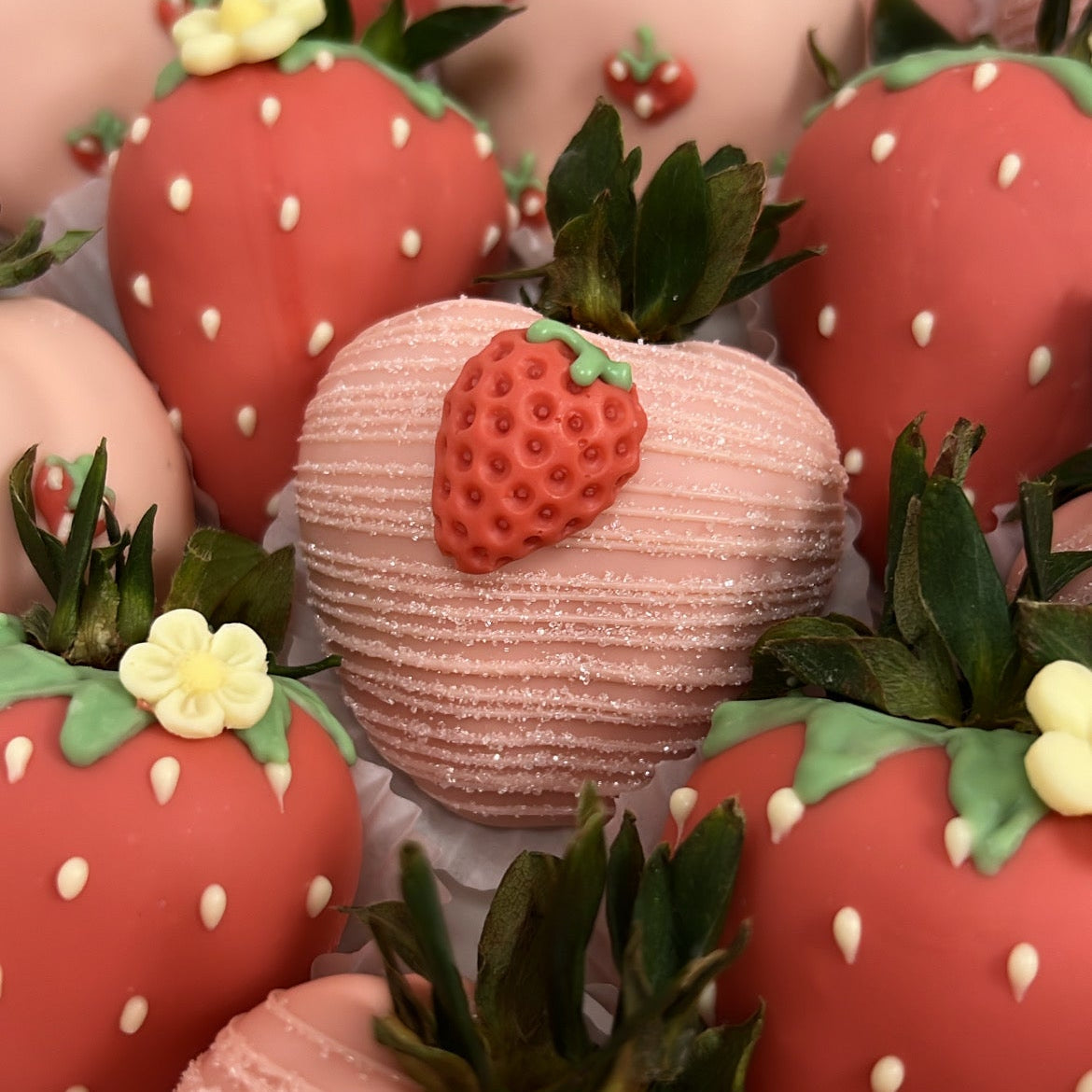 VERY BERRY BOX