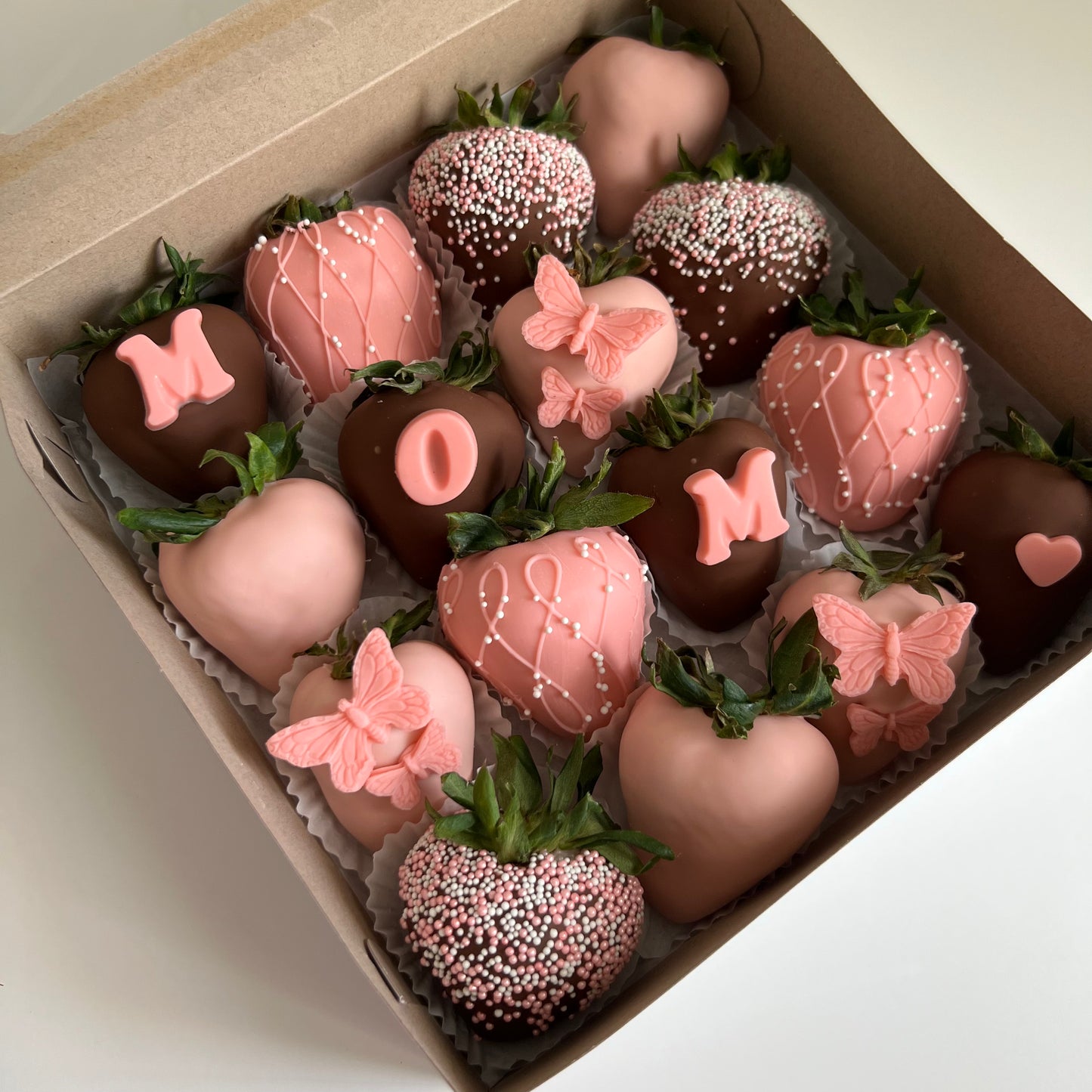 BUTTERFLY MOM BOX