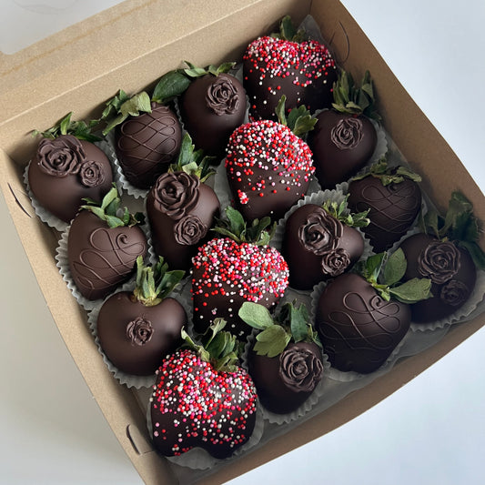 VEGAN BERRY BOUQUET BOX